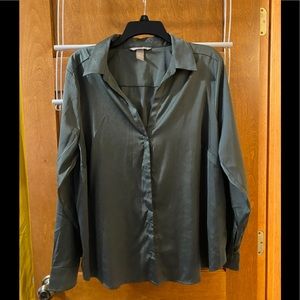 Women’s Formal Button down Dress shirt